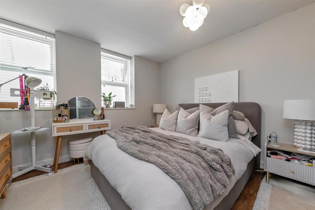 Additional image 3 of Porters Wood, St. Albans