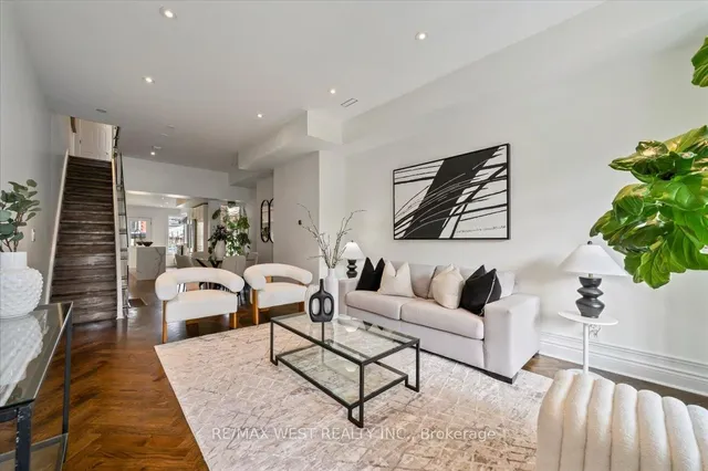 Additional image 5 of 248 1/2 Euclid Ave