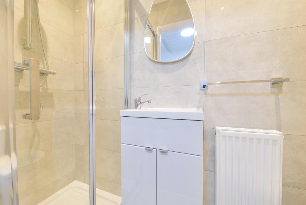 Additional image 9 of Pond Croft, Hatfield