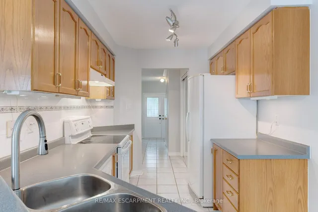 Additional image 15 of 5205 THORNBURN Dr