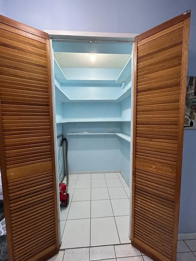 Additional image 8 of 10 Tobermory Dr Unit 1205