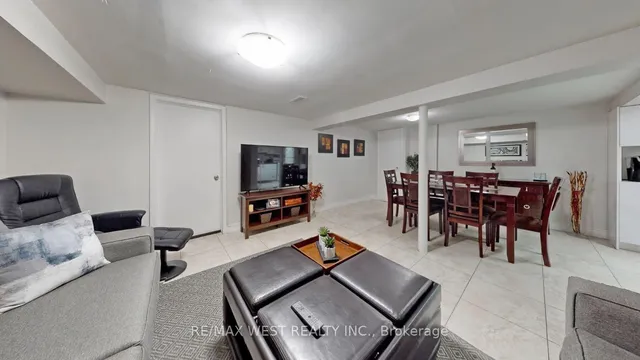 Additional image 31 of 12 Franson Cres