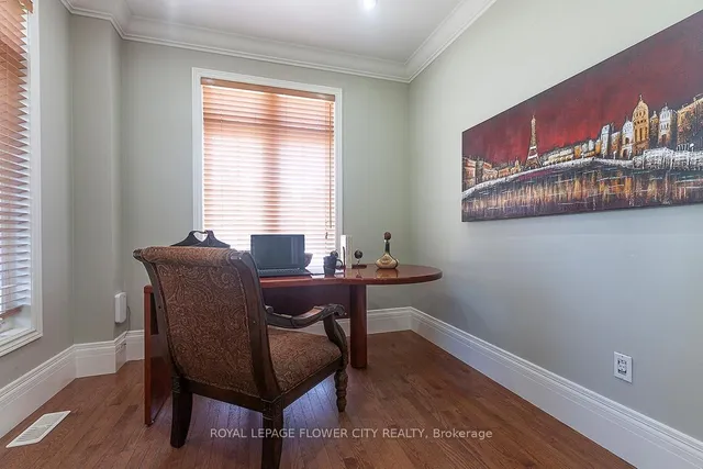 Additional image 12 of 2 Yellow Avens Blvd