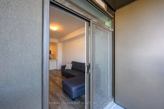 Additional image 28 of 470 Dundas St Unit 416