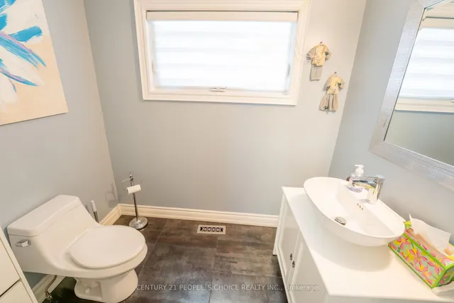 Additional image 14 of 23 Wadsworth Circ