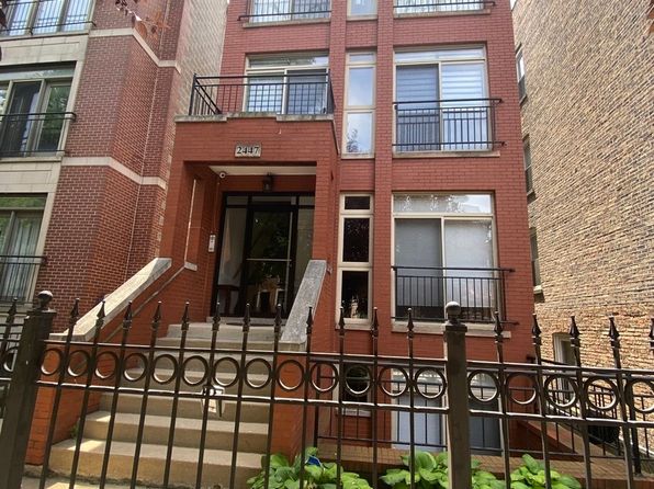 2447 W Walton St #2, Chicago, IL 60622