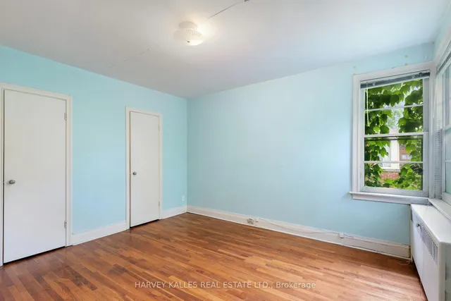 Additional image 35 of 15 Warwick Ave Unit 3