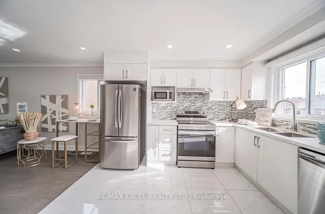 Additional image 34 of 106 Alexmuir Blvd