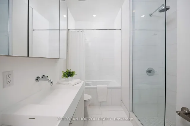 房产图片 21 - 多伦多市Lower Jarvis街15号SPH4402单元