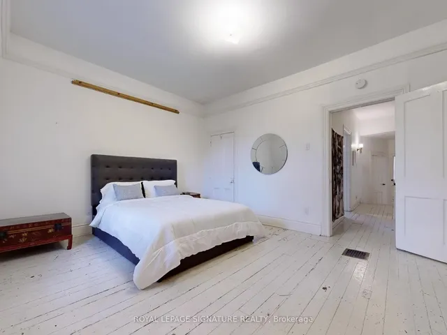 房产图片 24 - 130 Manning Ave