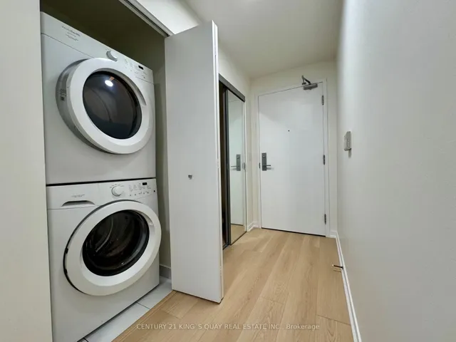 Additional image 14 of 150 East Liberty St Unit 708