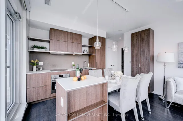 Additional image 18 of 197 Yonge St Unit 3605