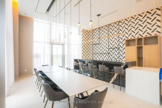 Additional image 46 of 225 Village Green Sq Unit 1708