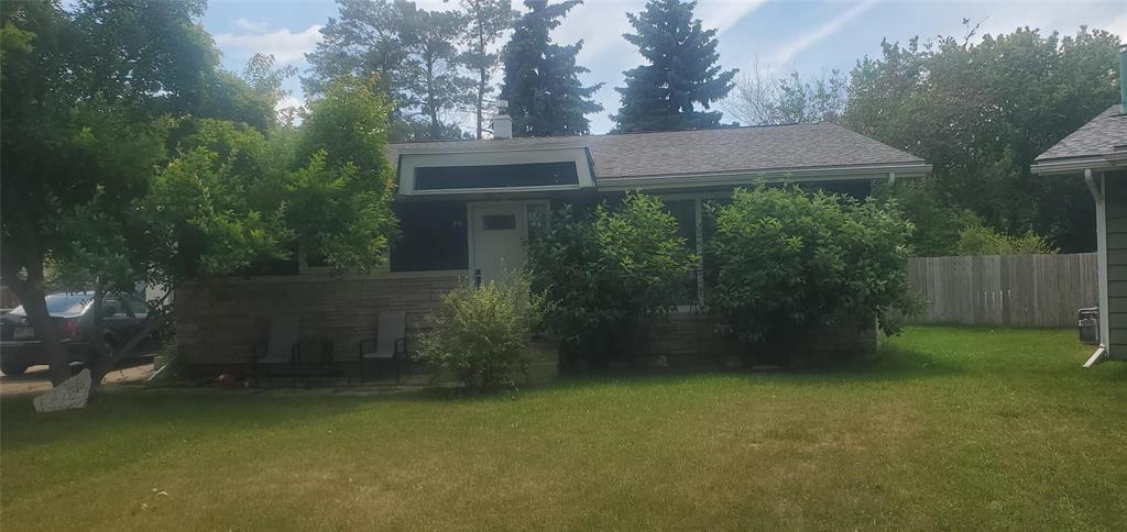 58 Sandham Crescent|Winnipeg, Manitoba R3R1M7