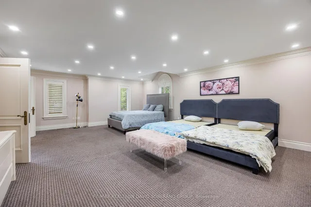 Additional image 15 of 10 Bainbridge Ave