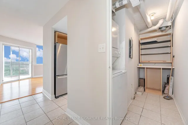 Additional image 23 of 10 Markbrook Lane Unit 1101