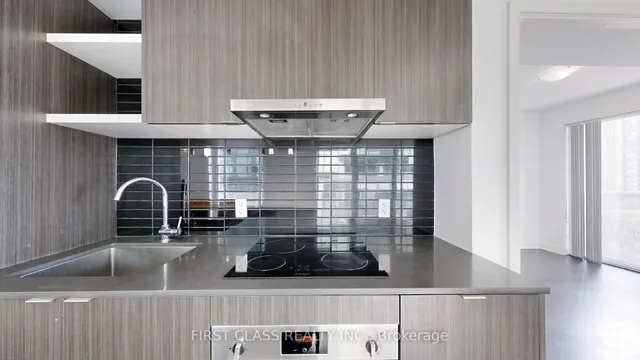 Additional image 11 of 100 Harbour St Unit 1210