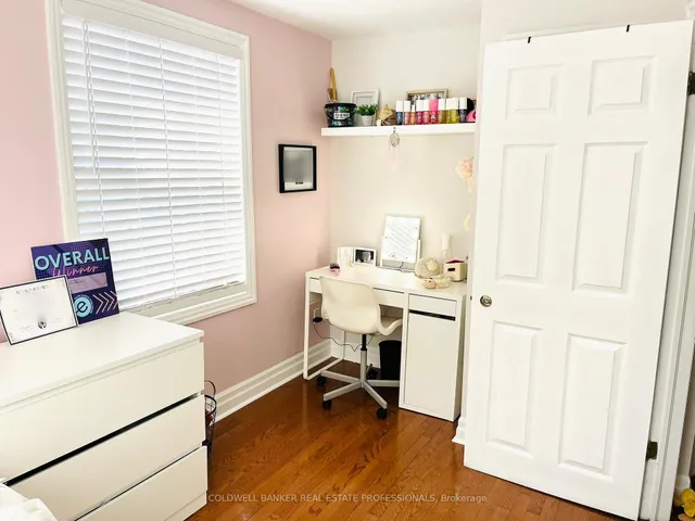 Additional image 26 of 41 Allister Ave