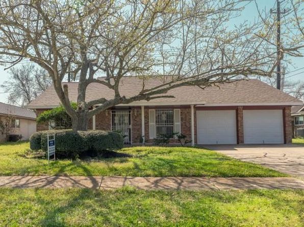 8302 Lettie St, Houston, TX 77075