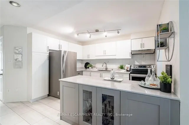 房产图片 8 - 100 Vineberg Dr Unit 24