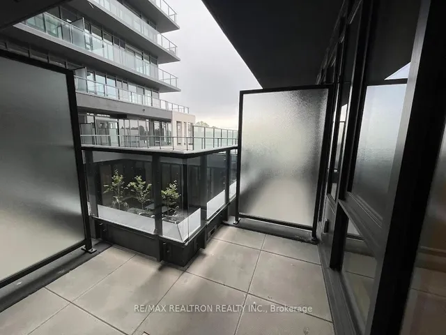 Additional image 25 of 500 Dupont St Unit 301