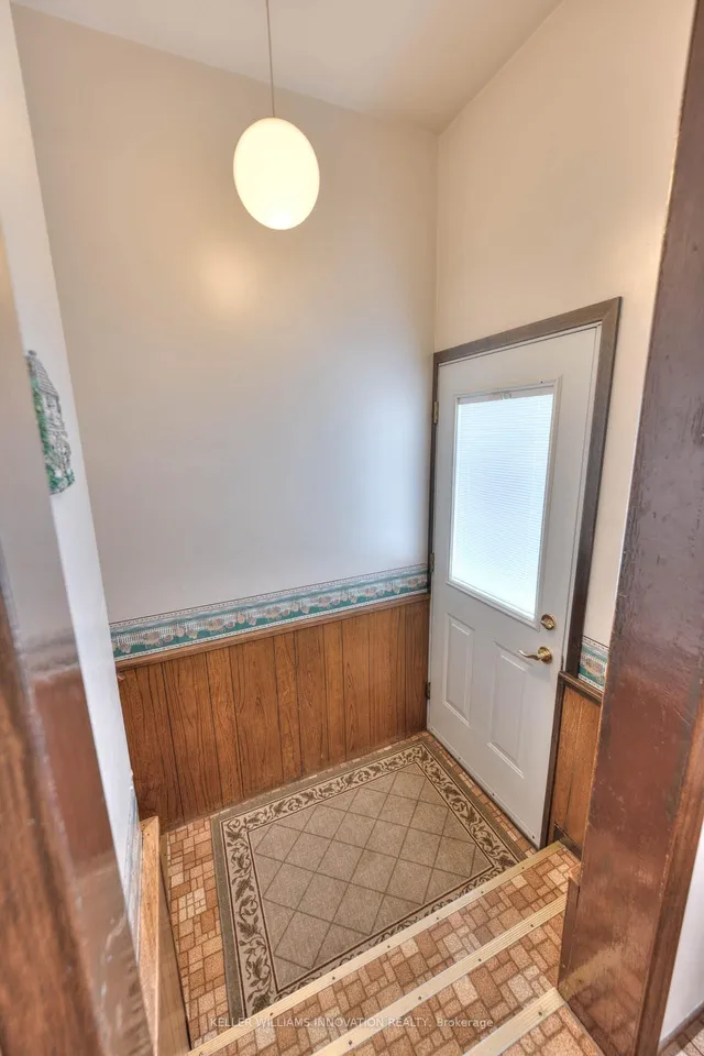 Additional image 25 of 147 Clark Ave