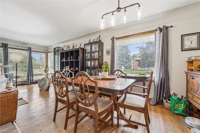 Additional image 14 of 143 Bruce St