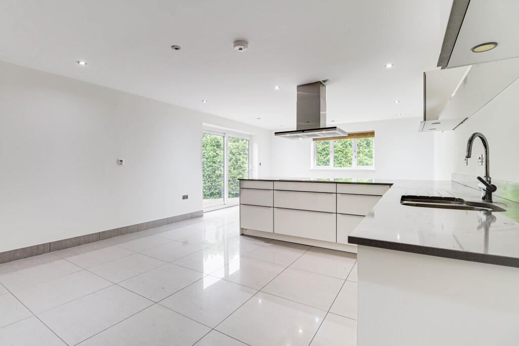 Additional image 14 of St. Stephens Avenue, St. Albans, AL3