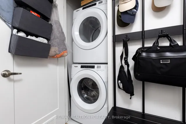 Additional image 22 of 135 Lower Sherbourne St Unit 1464