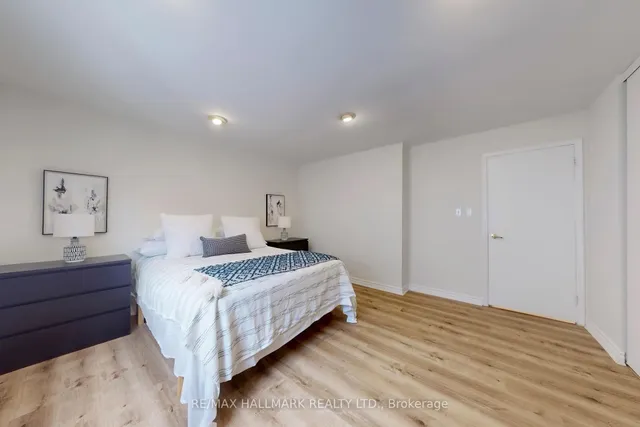 Additional image 25 of 2 Butterfield Dr