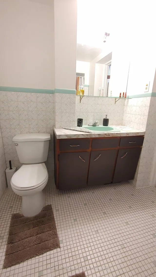 Additional image 26 of 698 Cannon St