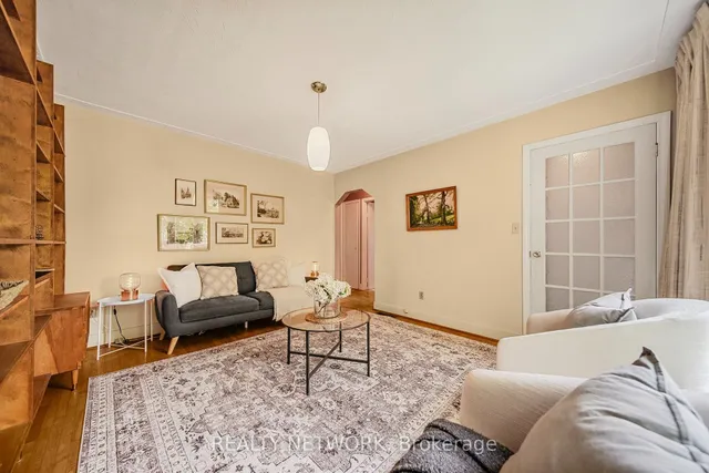 Additional image 10 of 549 Upper Wentworth St