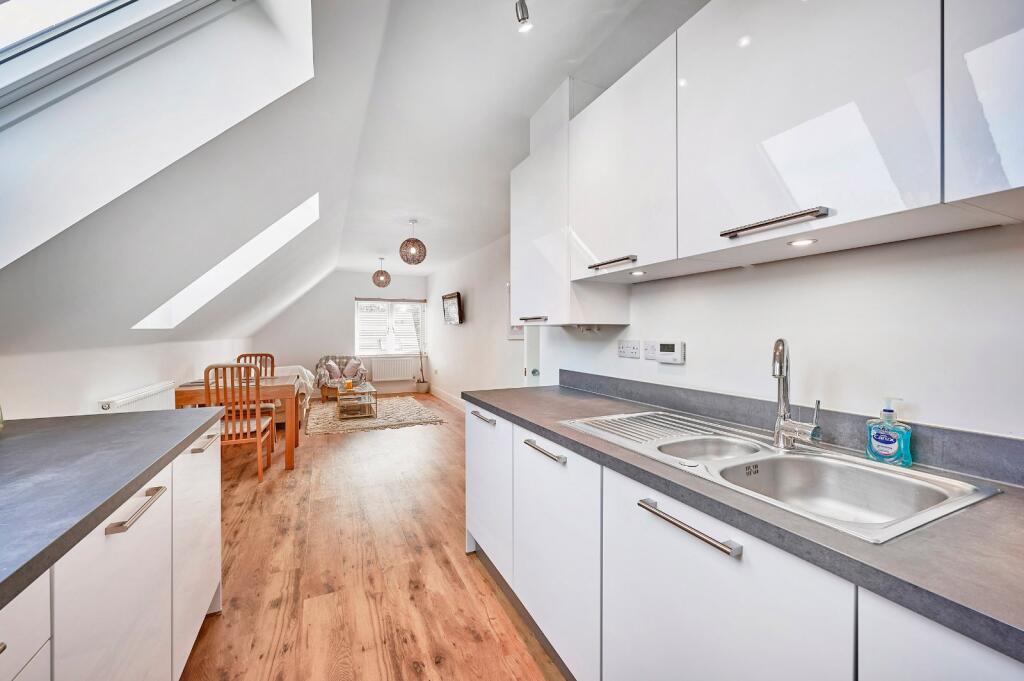 Additional image 6 of Wain Close, St. Albans, Hertfordshire, AL1