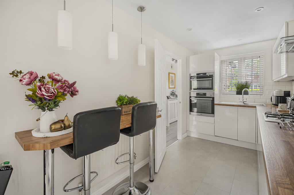 Additional image 6 of Cypress Avenue, Welwyn Garden City, Hertfordshire, AL7