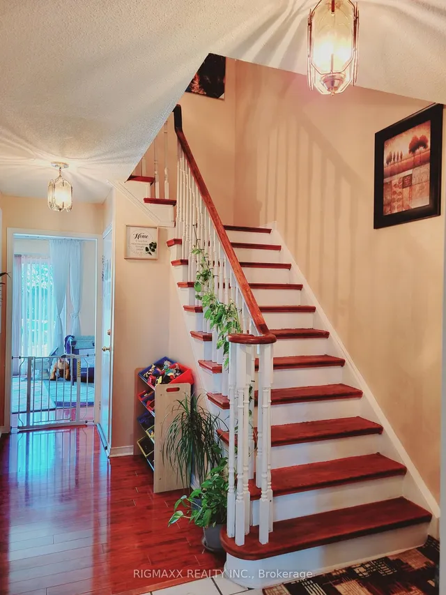 Additional image 8 of 21 Tulip Dr