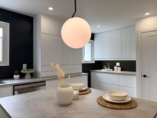 Additional image 24 of 9 Spanish Moss Way