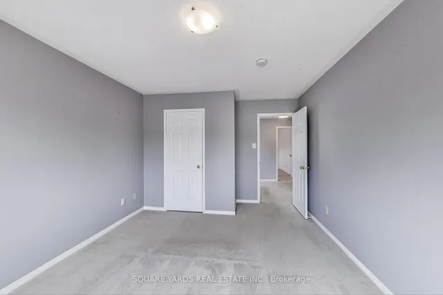 Additional image 32 of 59 Adirondack Cres