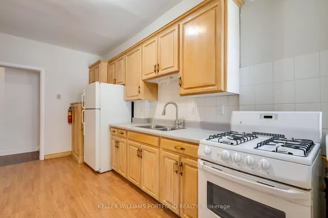 Additional image 11 of 65 Westholme Ave