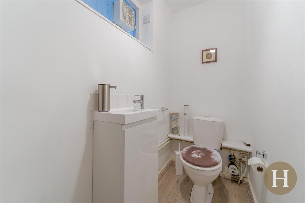 Additional image 15 of Kesteven Close, Edgbaston, Birmingham, B15