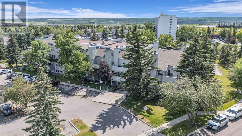 3108, 80 Glamis Drive SW|Calgary, Alberta T3E6T7