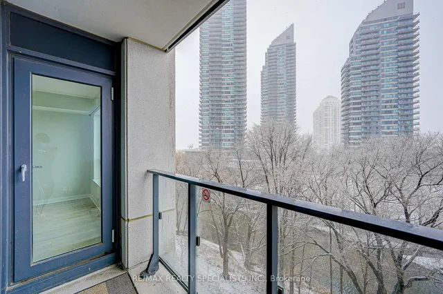 房产图片 24 - 多伦多湖滨大道2220号601单元