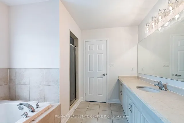 房产图片 29 - 533 Yates Dr