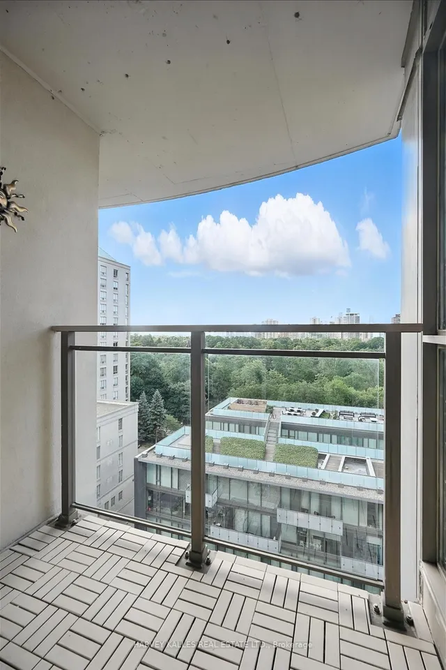 Additional image 29 of 18 Merton St Unit 904