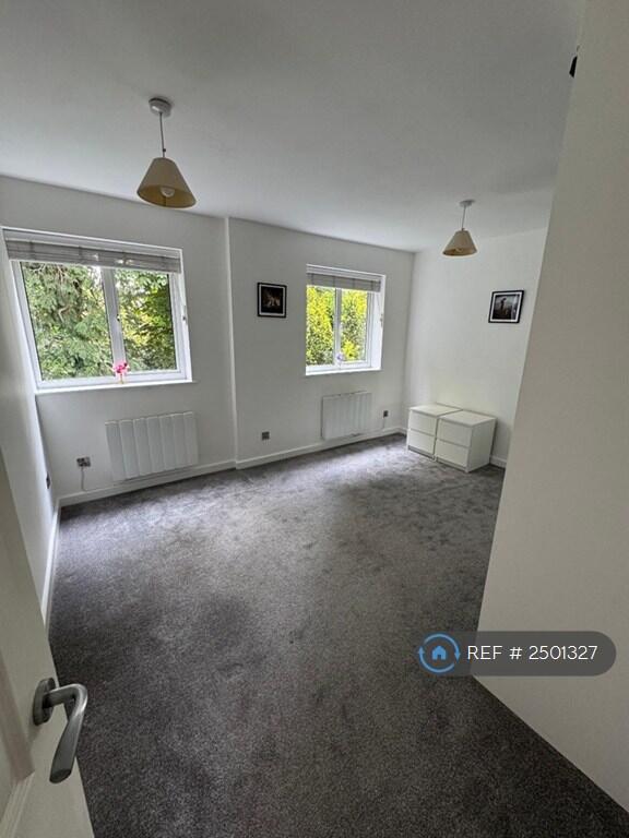 Additional image 12 of Hillside Road, St. Albans, AL1