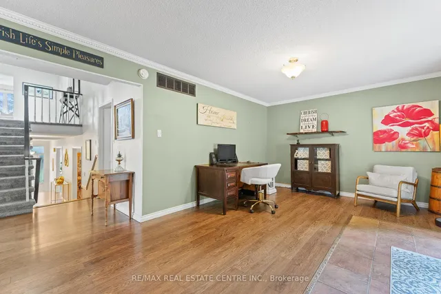 Additional image 22 of 30 Regentview Dr