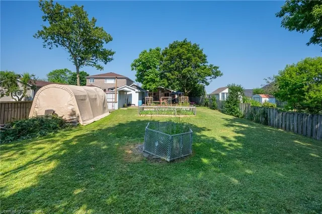 Additional image 44 of 70 Worsley Rd