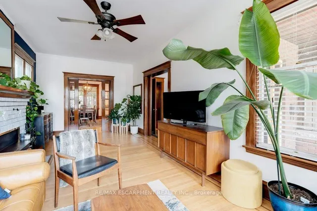 Additional image 8 of 176 Sherman Ave