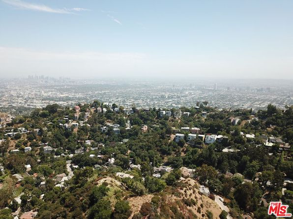 2072 N Lewis Ter, Los Angeles, CA 90046