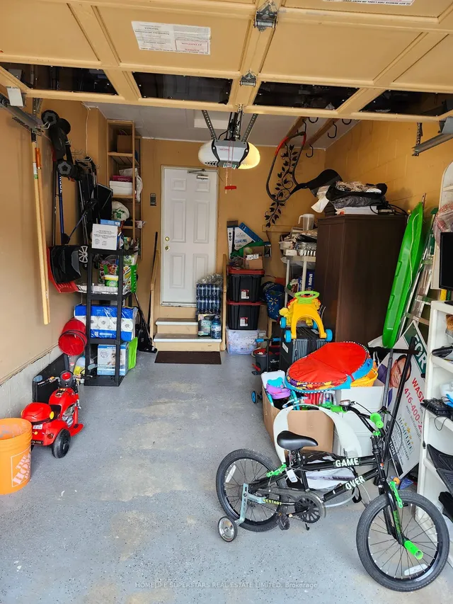 Additional image 33 of 13 Rocky Point Cres