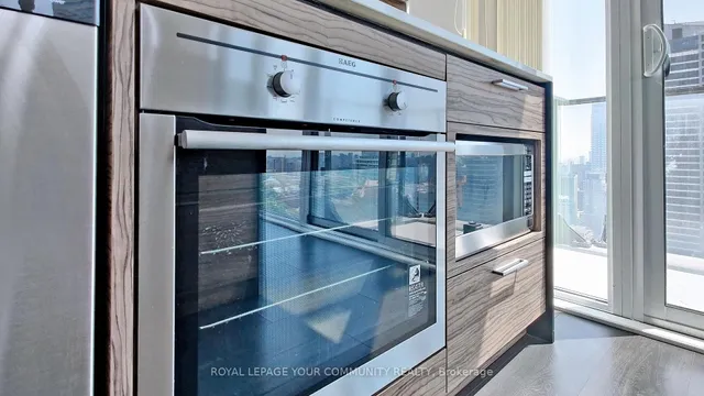 Additional image 22 of 75 St Nicholas St Unit 2804